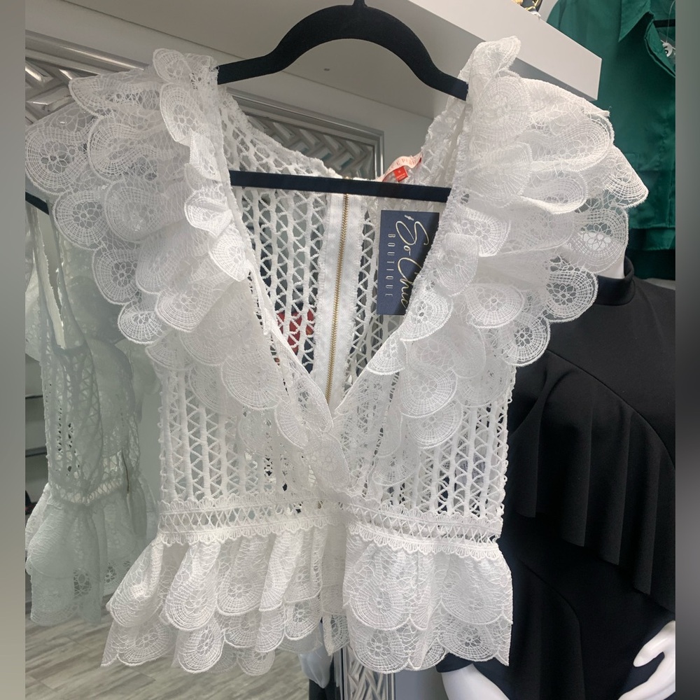 Gorgeous Lace Top